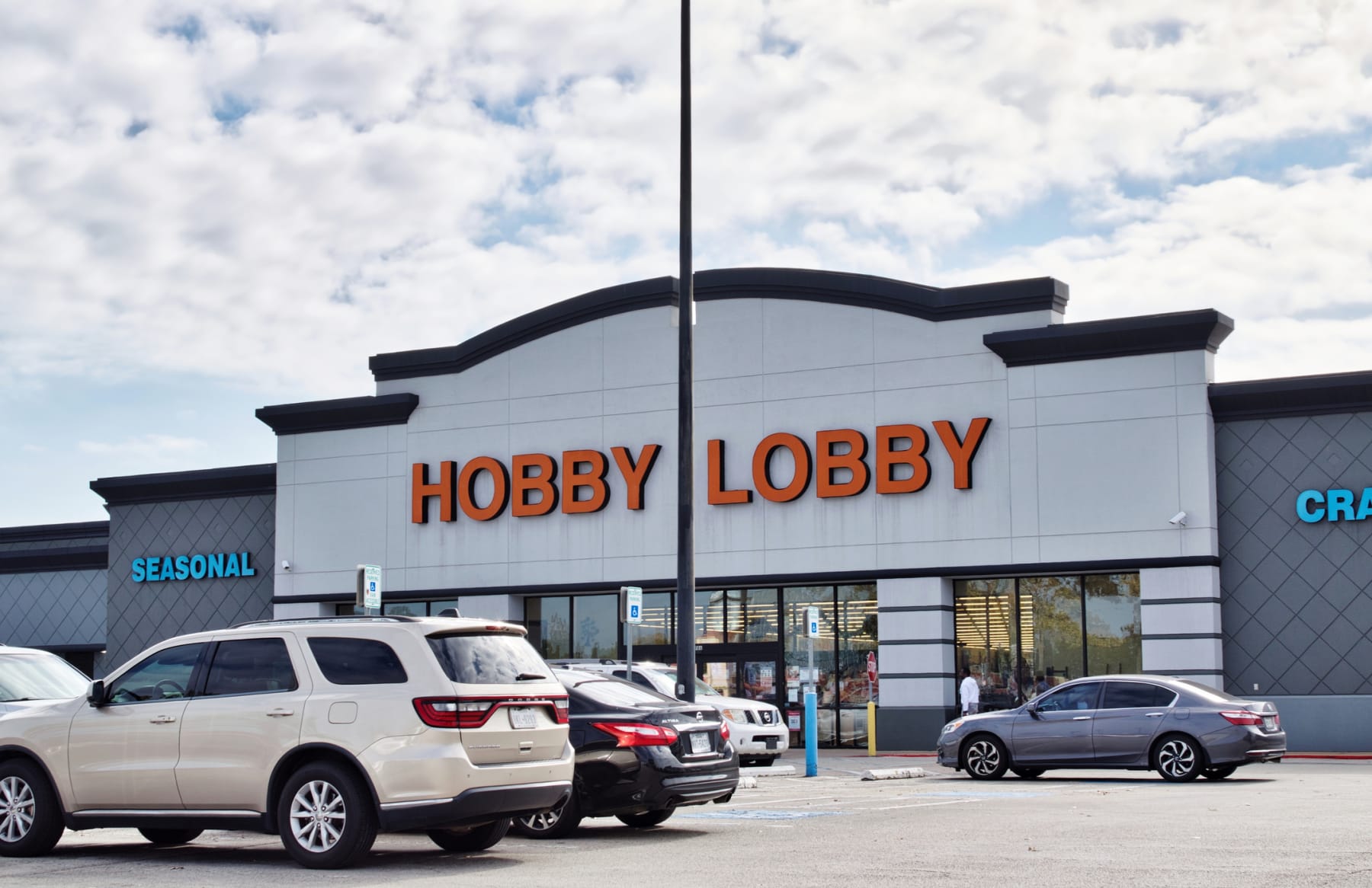 What to Know About Hobby Lobby's 2024 Sales Calendar